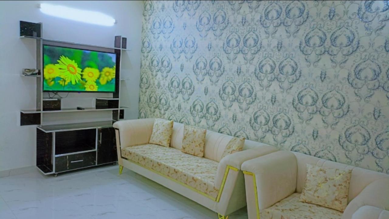 מלון Bed & Breakfast איסלמאבד מראה חיצוני תמונה
