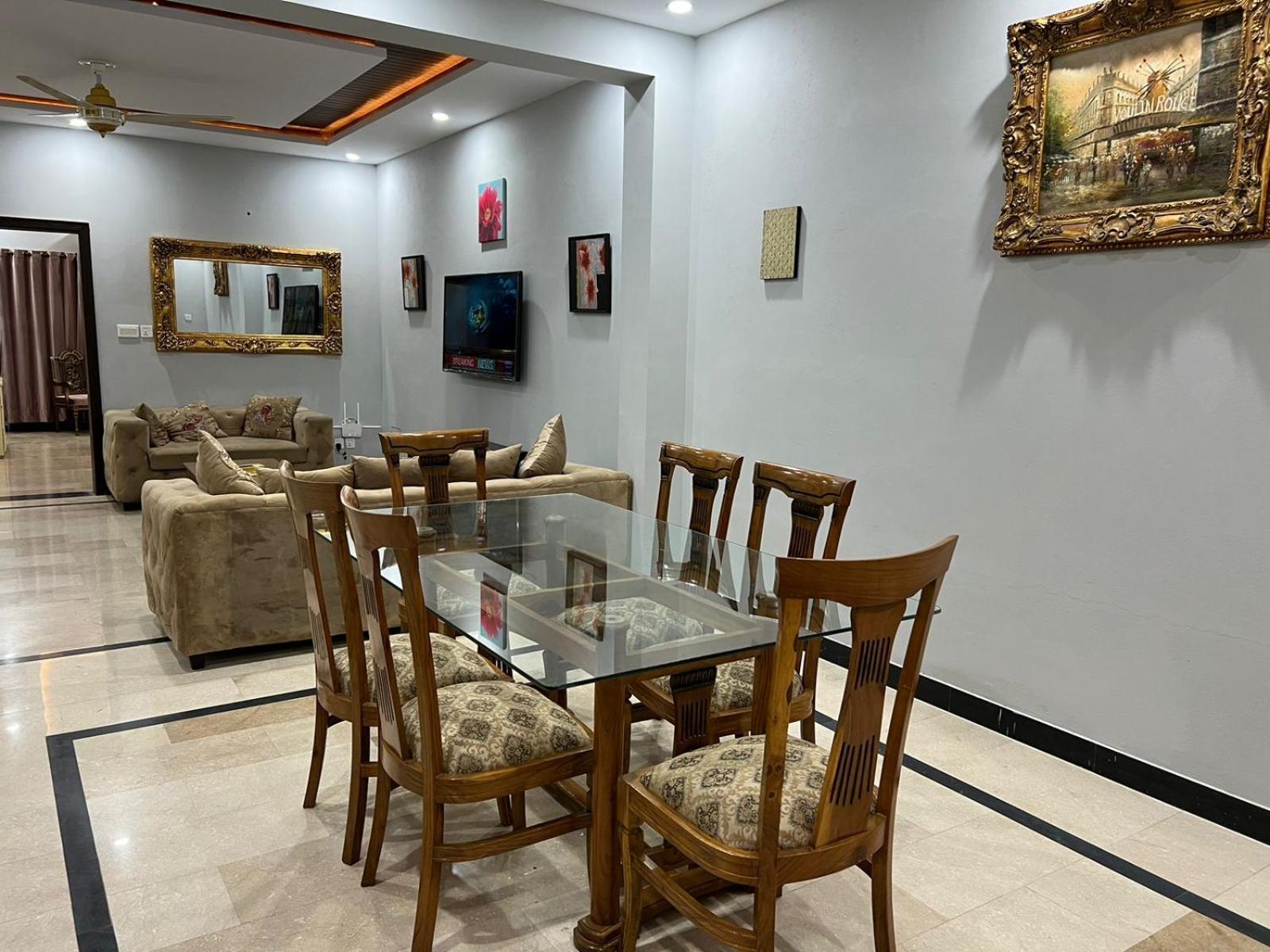 מלון Bed & Breakfast איסלמאבד מראה חיצוני תמונה